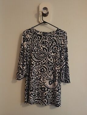 Black & White Paisley Shift Dress
